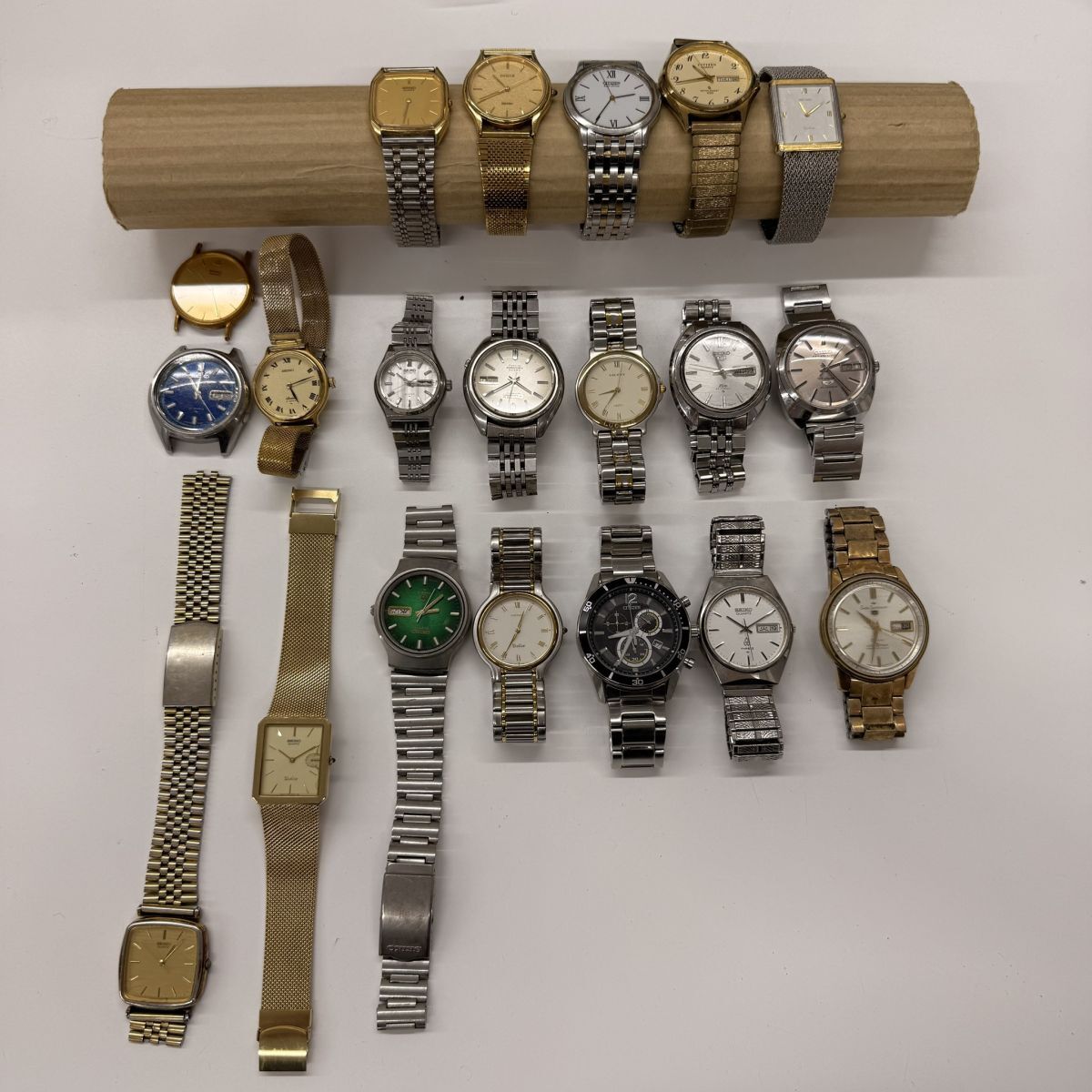 セイコー ルーセント コンビ メンズ腕時計 新品電池交換済 シルバー セイコー ルーセント コンビ メンズ腕時計 新品電池交換済 シルバー