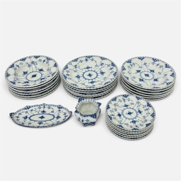 中古】♪ 【ロイヤルコペンハーゲン】 雛人形プレート 西洋陶磁 Royal