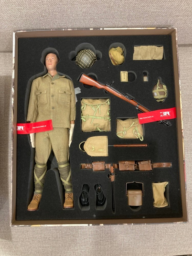 新品】1/6 DID JP639 大日本帝国陸軍 第32軍第24師団 伊藤幸男中尉 1/6