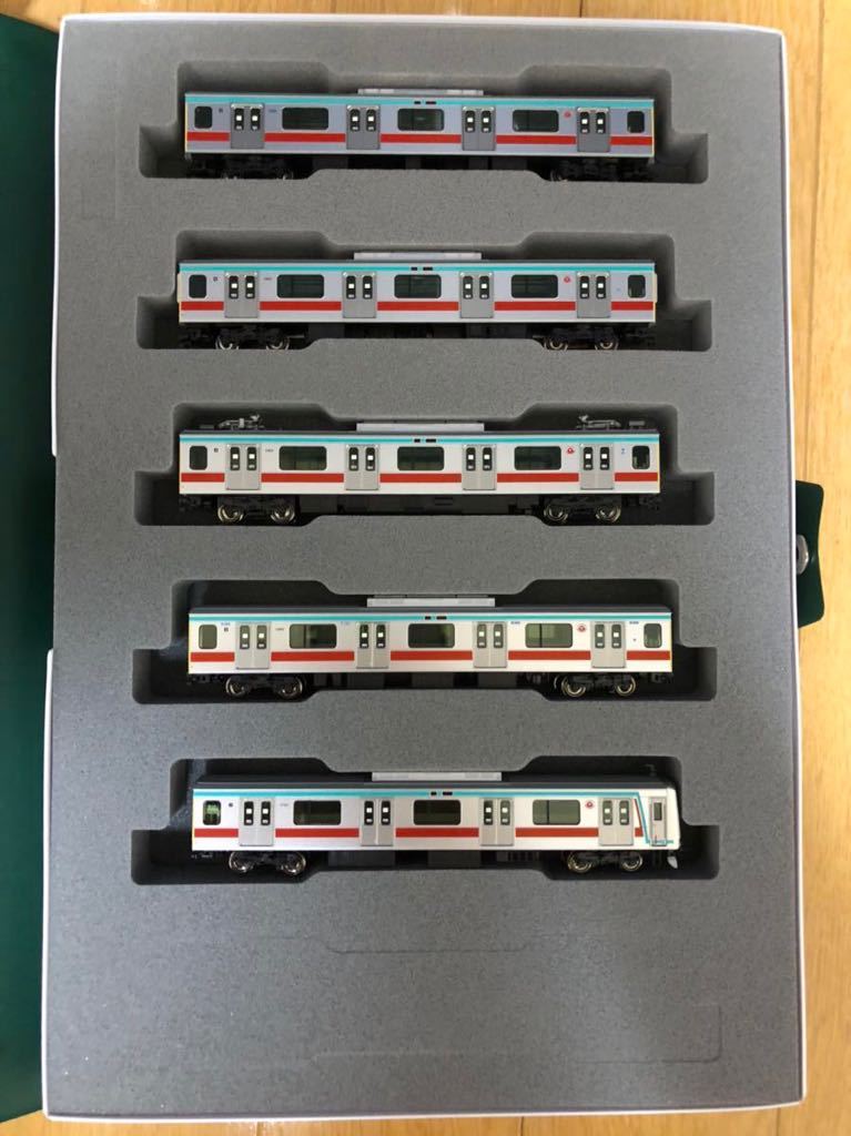 10-1475 KATO 東急田園都市線 5000系 ドアステッカー、優先席