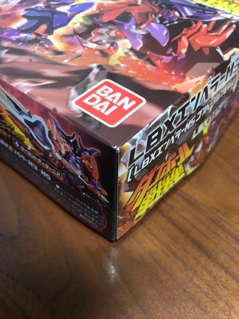 新品 新品未組立 バンダイ ダンボール戦機wars Lbx エンペラーm3 エンペラーm5コンバージョンモデル の落札情報詳細 ヤフオク落札価格情報 オークフリー スマートフォン版
