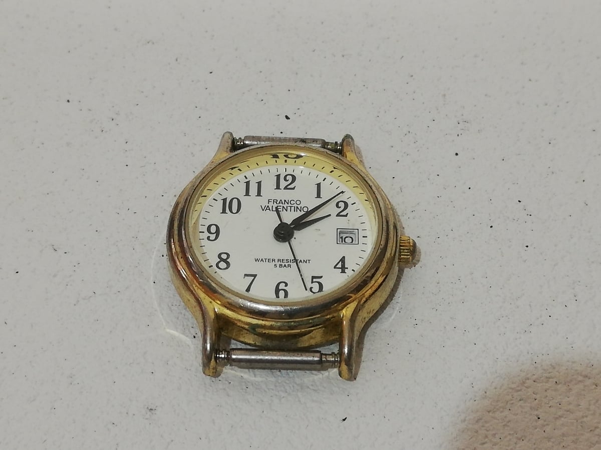 腕時計 FRANCO VALENTINO QUARTZ JAPAN MOVEMENT STAINLESS・STEEL BACKWATER