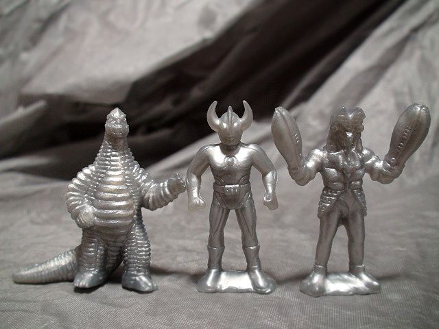 ウルトラマンb35 1消しゴム 食玩 おまけ 怪獣 人形 レッドキング バルタン星人 ウルトラの父 セット 検 怪獣無法地帯 侵略者を撃て タロウ の落札情報詳細 ヤフオク落札価格情報 オークフリー スマートフォン版