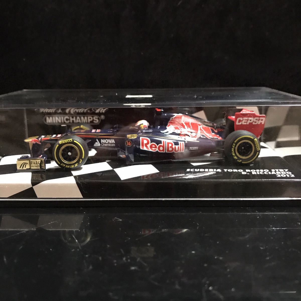 ミニチャンプス1/43 スクーデリアトロロッソSTR3 S.ベッテル カスタム品 ミニチャンプス1/43 スクーデリアトロロッソSTR3 S.ベッテル