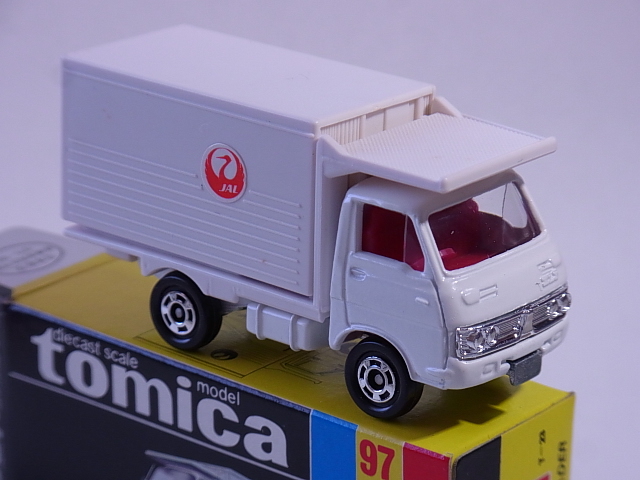 新品】絶版黒箱トミカ 97 JAL日本航空機内食運搬車フード
