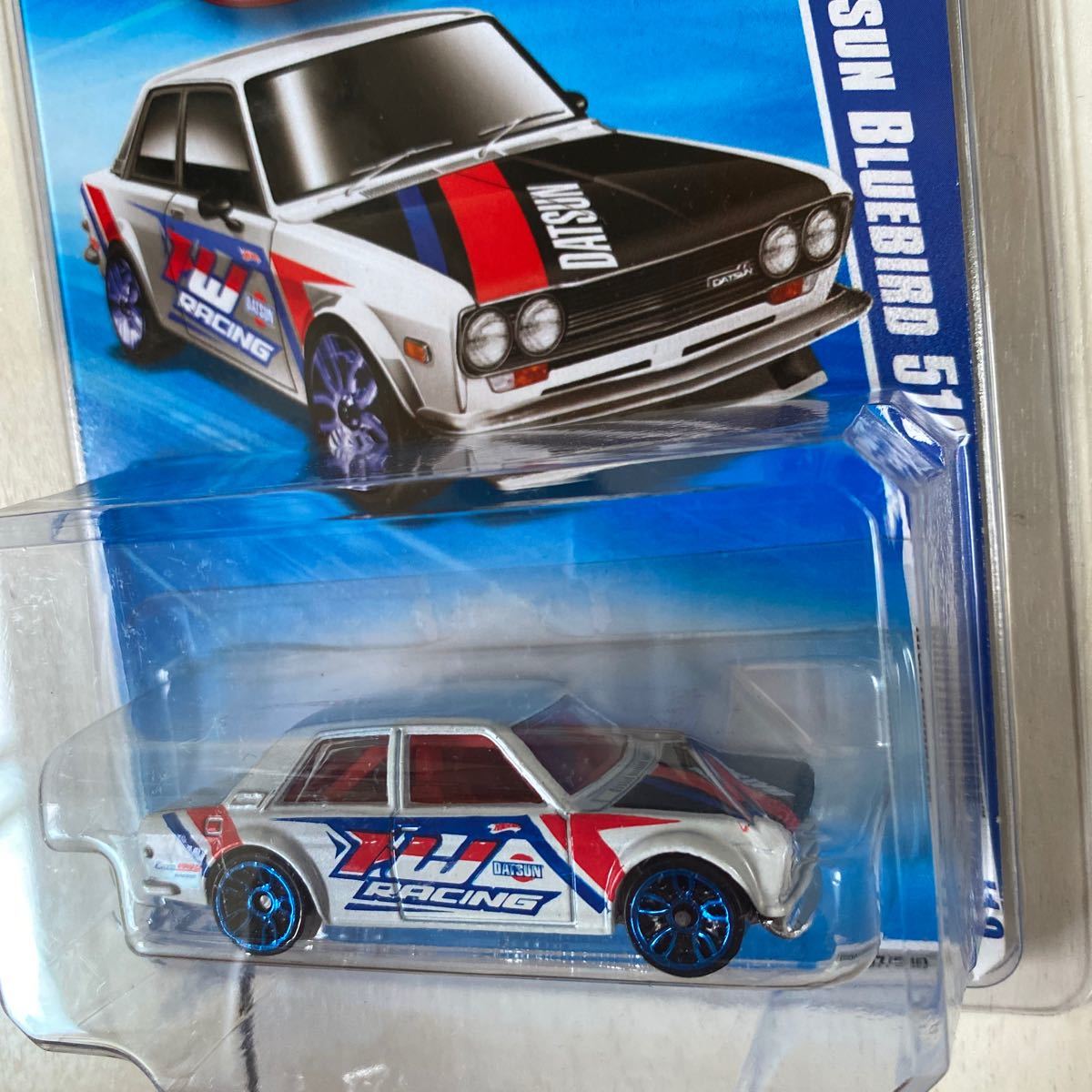 ダットサンブルーバードワゴン510スーパートレジャーハントsth ホットウィール ダットサンブルーバードワゴン510スーパートレジャーハントsth