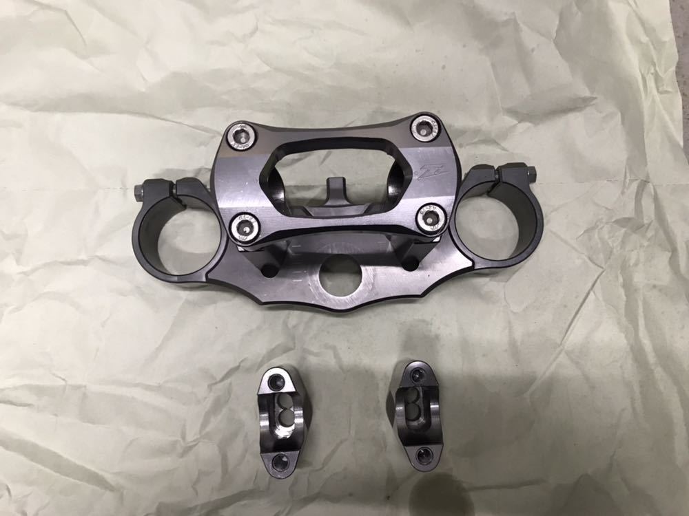 ZETA ハンドルバークランプキット大径バー用 (28.6mm) オプション