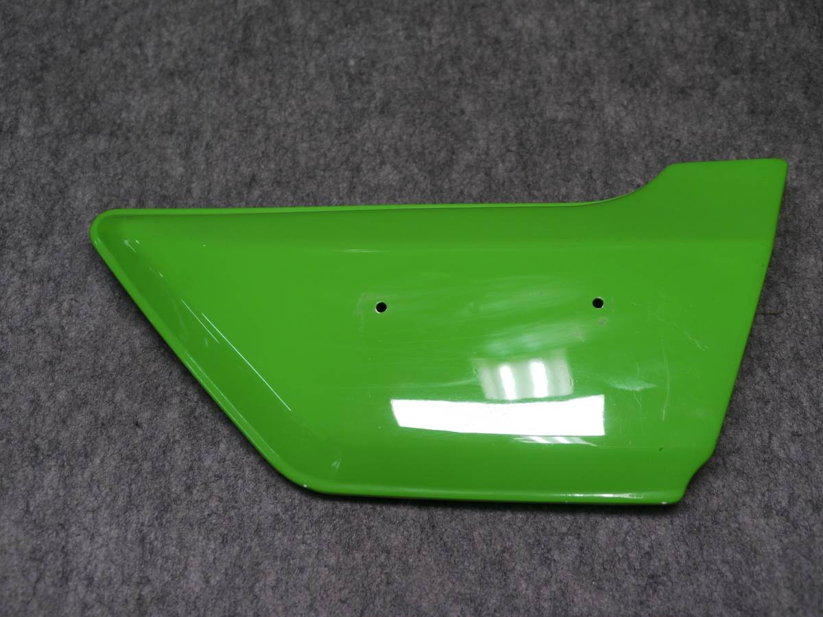 Y20-0500】KAWASKAI Z1000J/R用 社外FRPサイドカバー左右セット 中古品 