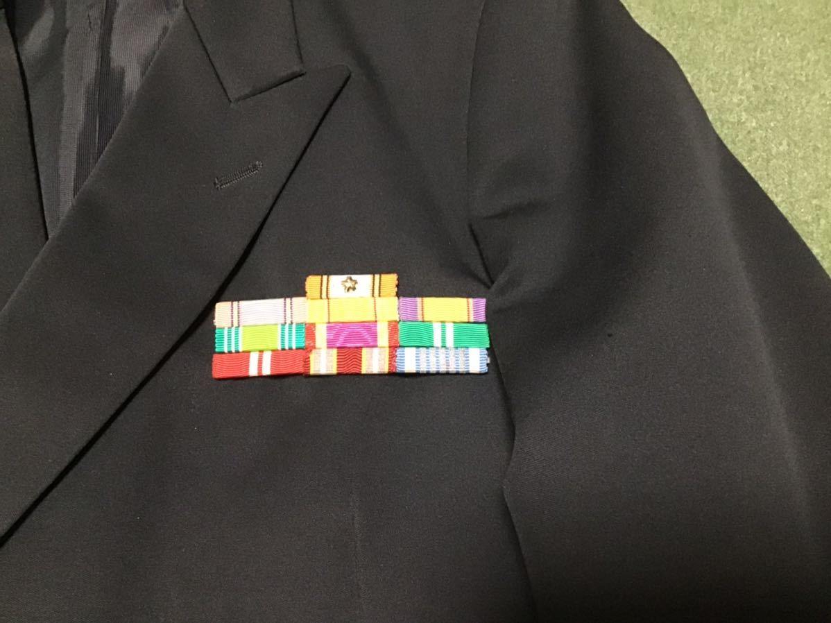 海上自衛隊冬服レプリカと防衛記念章