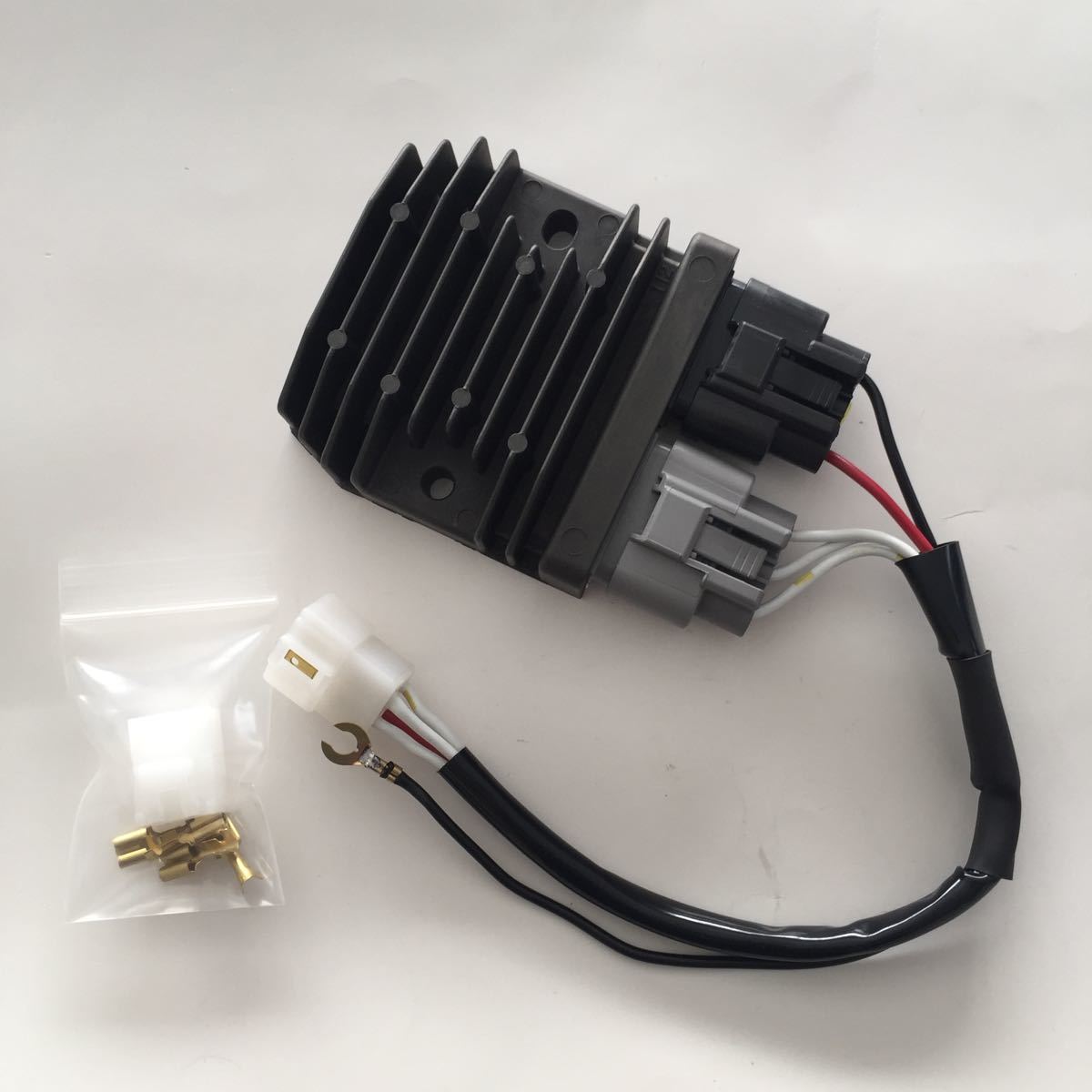 新作入荷 4pカプラー 電圧安定 レギュレーター レギュレター Mosfet ヤマハ Tdm850 Fzr250 Srx Ttr250 その他バイクパーツ アクセサリー用品 Reachahand Org