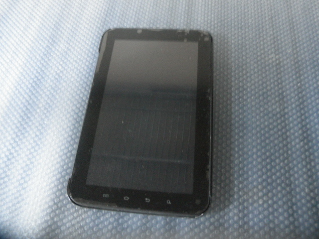 送料385円 Samsung Docomo Galaxy Tab Sc 01c 初期化済み 白ロム Sim状態不明 保護ケース フィルム付き の落札情報詳細 ヤフオク落札価格情報 オークフリー スマートフォン版