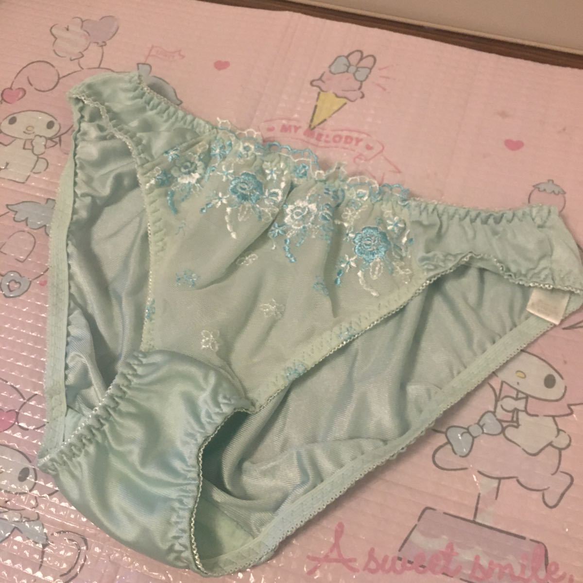 クロッチ　画像　妹 新品】妹 JC 玲香☆タンス整理品 クロッチ部分ツルツルサテンショーツ 下着 パンツ エコ ecoの落札情報詳細 -  Yahoo!オークション落札価格検索 オークフリー