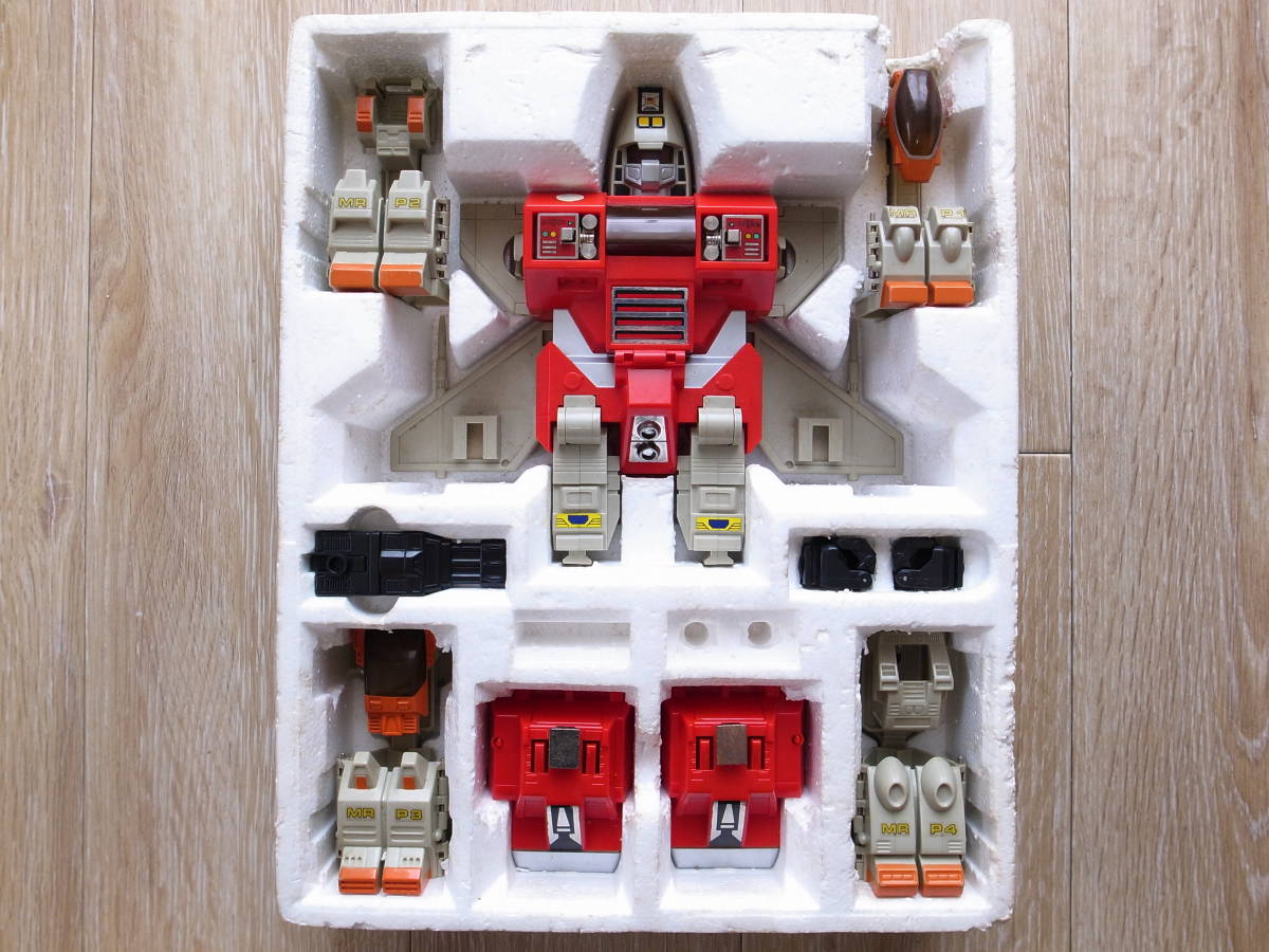当時物】 1984年製 バンダイ製 マシンロボ パワースーツ システム