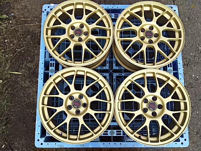 ☆即決！ 希少！ 軽量！ STI BBS ゴールド ホイール インプレッサ GC8