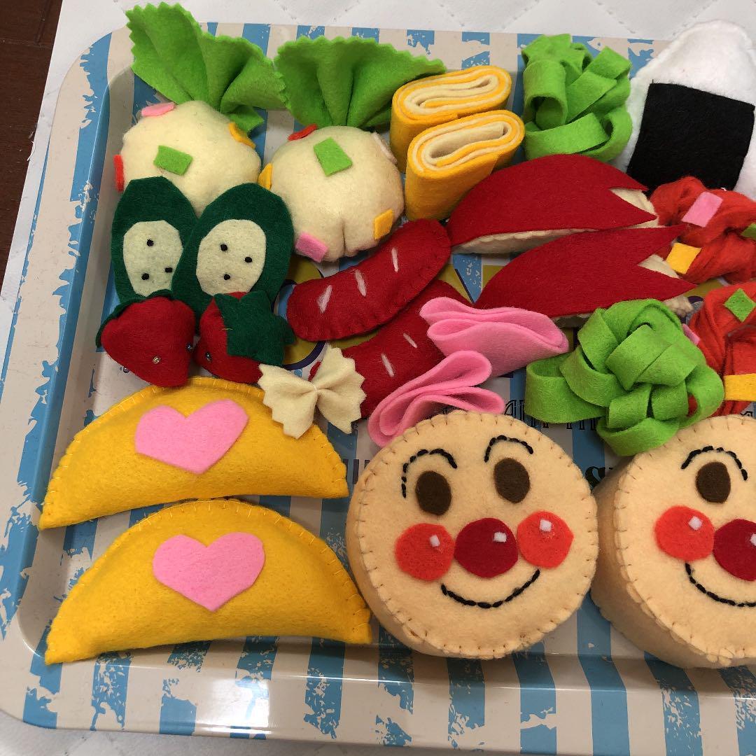 新品 フェルトおままごとアンパンマンケーキセット ままごとセット布おもちゃ の落札情報詳細 ヤフオク落札価格情報 オークフリー スマートフォン版