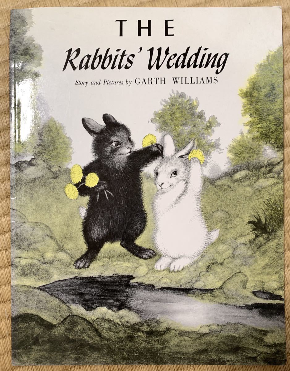 しろいうさぎとくろいうさぎ 英語版 絵本 Cd The Rabbit S Wedding福音館 の落札情報詳細 ヤフオク落札価格情報 オークフリー スマートフォン版