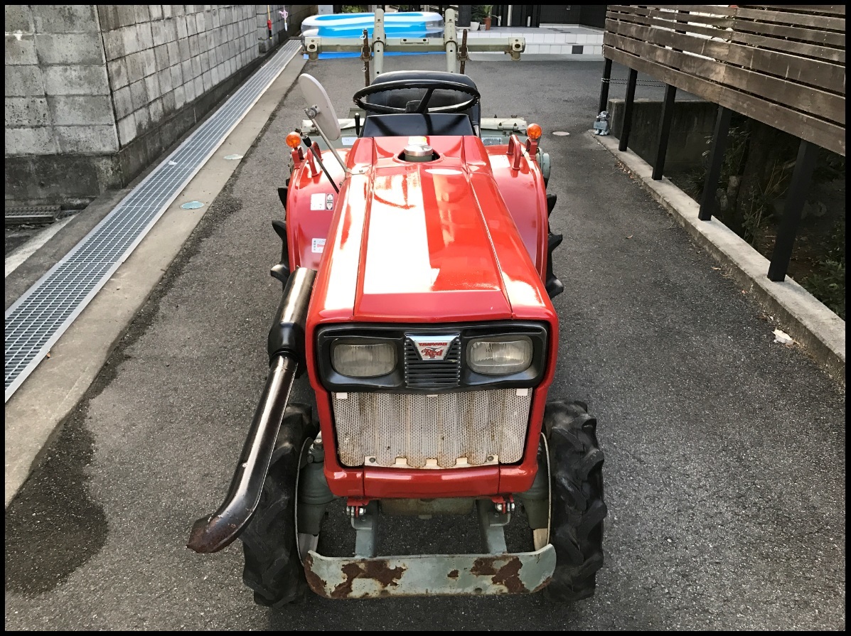 ヤンマー YM1301D ディーゼルトラクター ヤンマー YM1301D ディーゼル