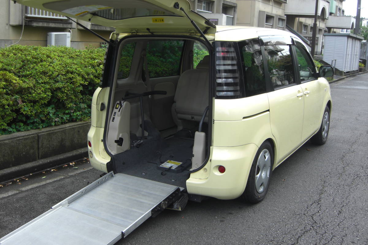 程度良 福祉車輌 車椅子移動車 16年後期 シエンタ スローパー 電動 車椅子移動仕様 車検3 12 左電動スライドドア の落札情報詳細 ヤフオク落札価格情報 オークフリー スマートフォン版
