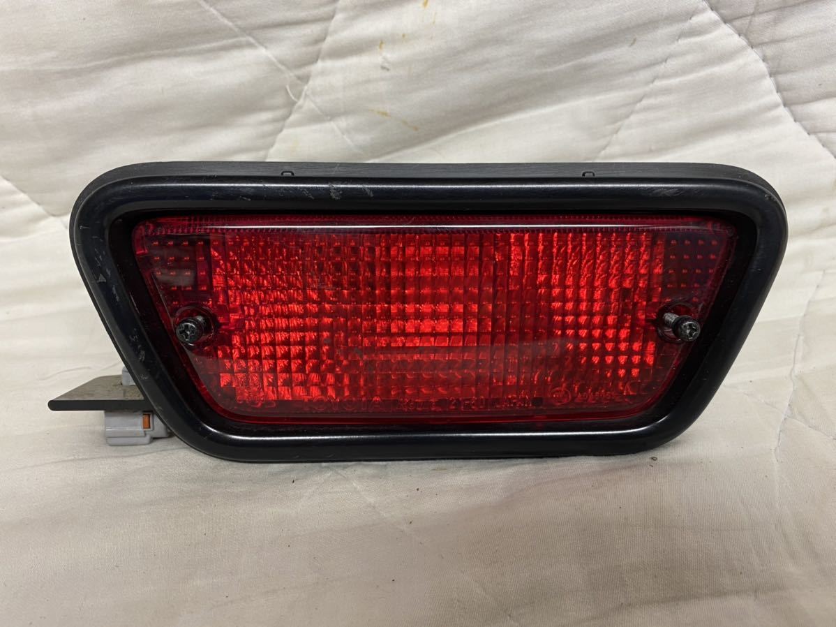 20系WISH 30系RAV4 トヨタ純正 バックフォグランプ リアフォグ 21-60