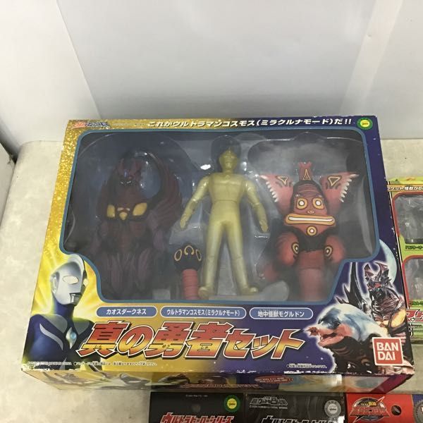 1円 訳あり ウルトラヒーロー 怪獣シリーズ 真の勇者セット ウルトラマンダイナ メビウス スーパーゲキブルー 他 の落札情報詳細 ヤフオク落札価格情報 オークフリー スマートフォン版