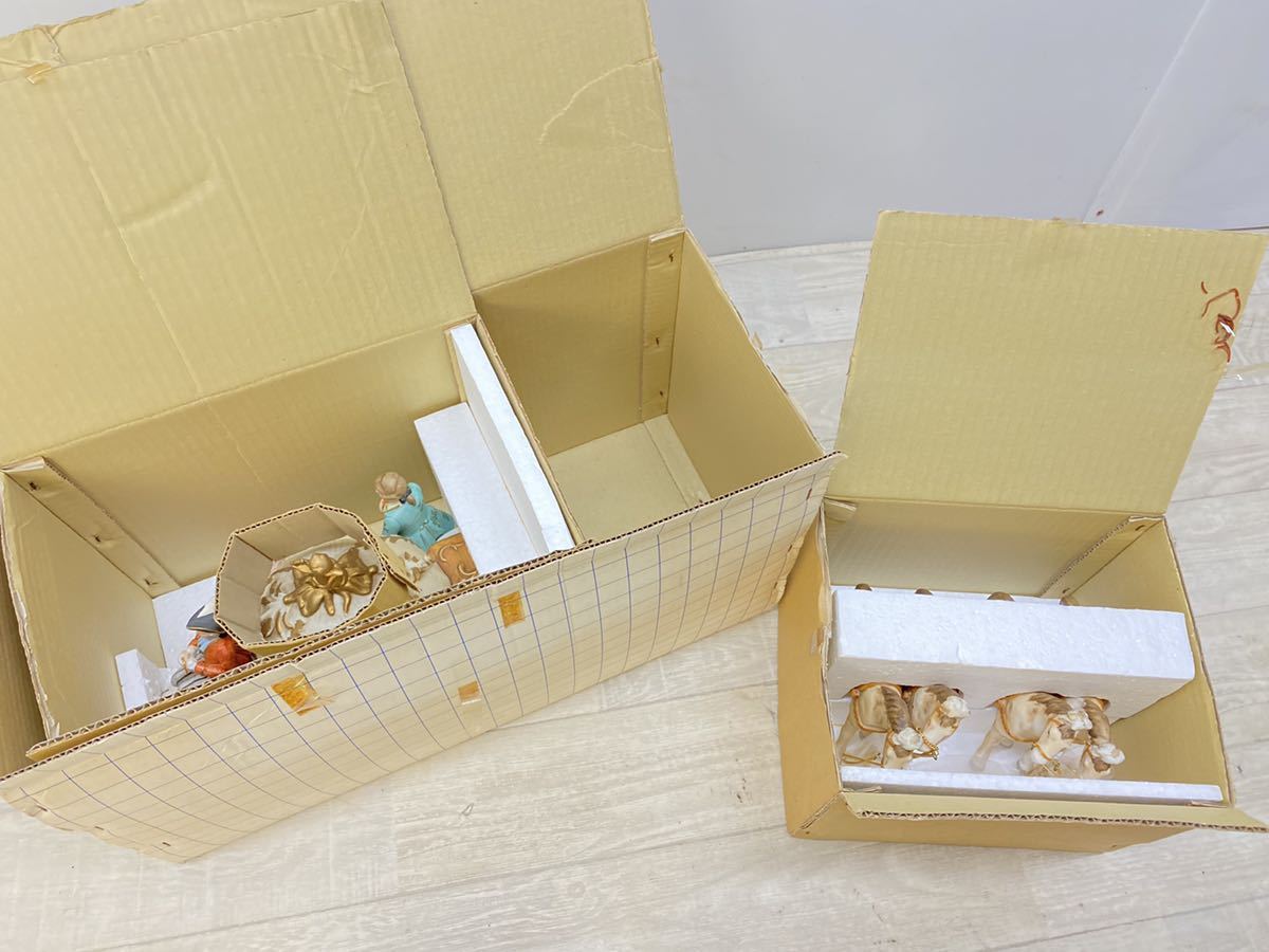 CAPODIMONTE カポディモンテ 陶器人形 置物 N 馬車 シンデレラの馬車