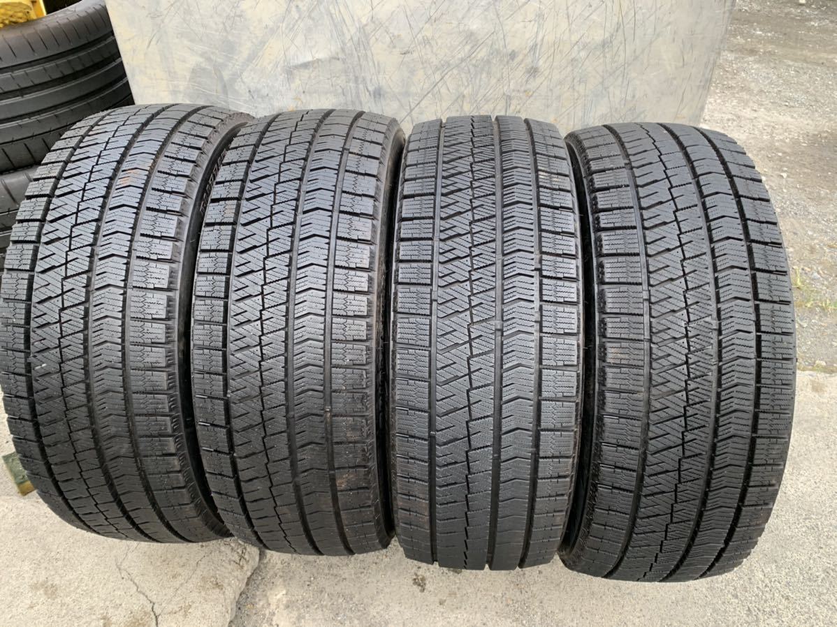 225 45 18 バリ山スタッドレス☆ブリジストンVRX2 バリ山 225/45R18 4 