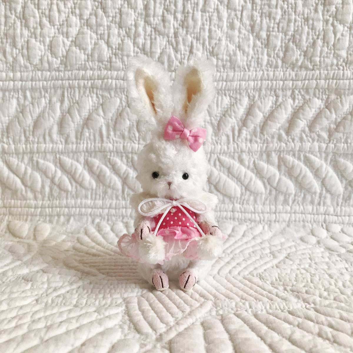 新品 雪うさぎ 小さなうさぎさん ホワイト ハンドメイド テディベア うさぎ ぬいぐるみ の落札情報詳細 ヤフオク落札価格情報 オークフリー スマートフォン版