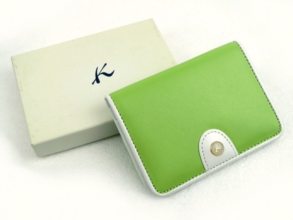 Kitamura キタムラ 定期入れ パスケース ライトグリーン ホワイト 中古良品 の落札情報詳細 ヤフオク落札価格情報 オークフリー スマートフォン版