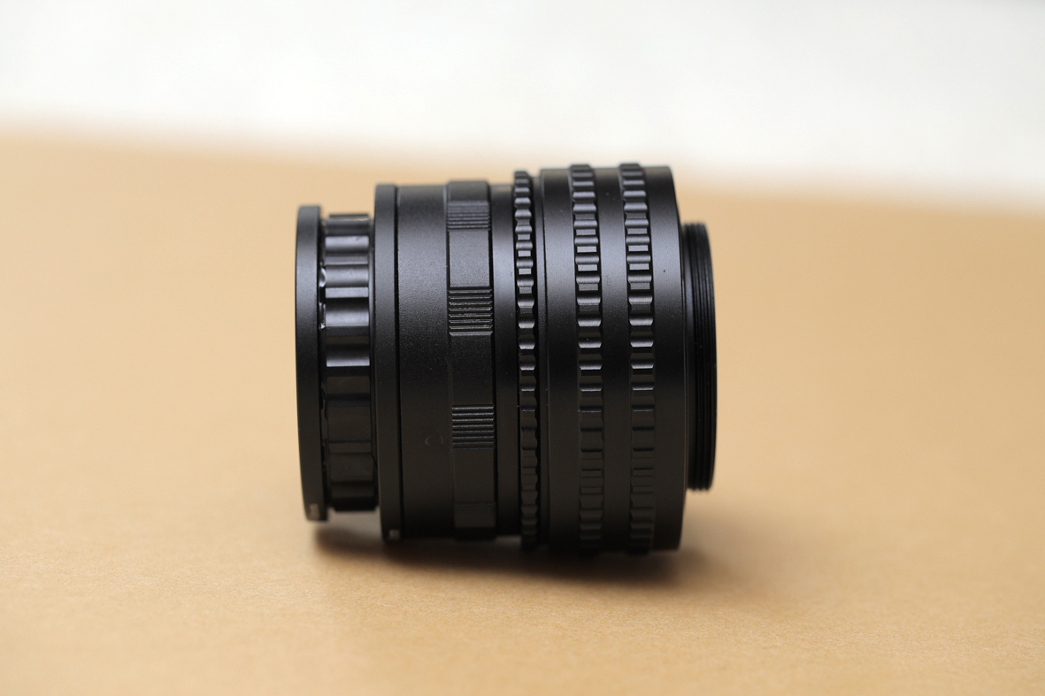 Pentacon AV 80mm f2.8  M42マウント改造品 バブルボケ Pentacon AV 80mm F2.8 M42マウント Pentacon AV 80mm F2.8 M42