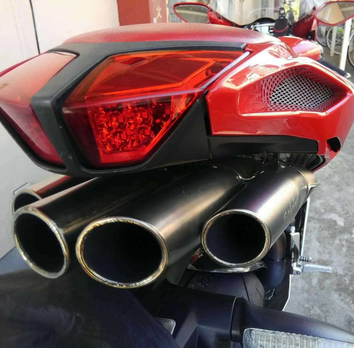 新品時35万円 廃盤超希少品!! mv アグスタ F4 F4RR 2010-現行
