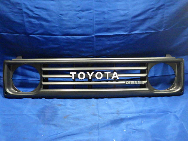 ☆花☆ 旧TOYOTAロゴタイプ ラジエターグリル 53101-60060