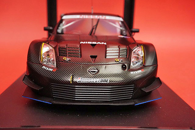 オートアート1/18フェアレディZ 2005 スーパーGTテストカー