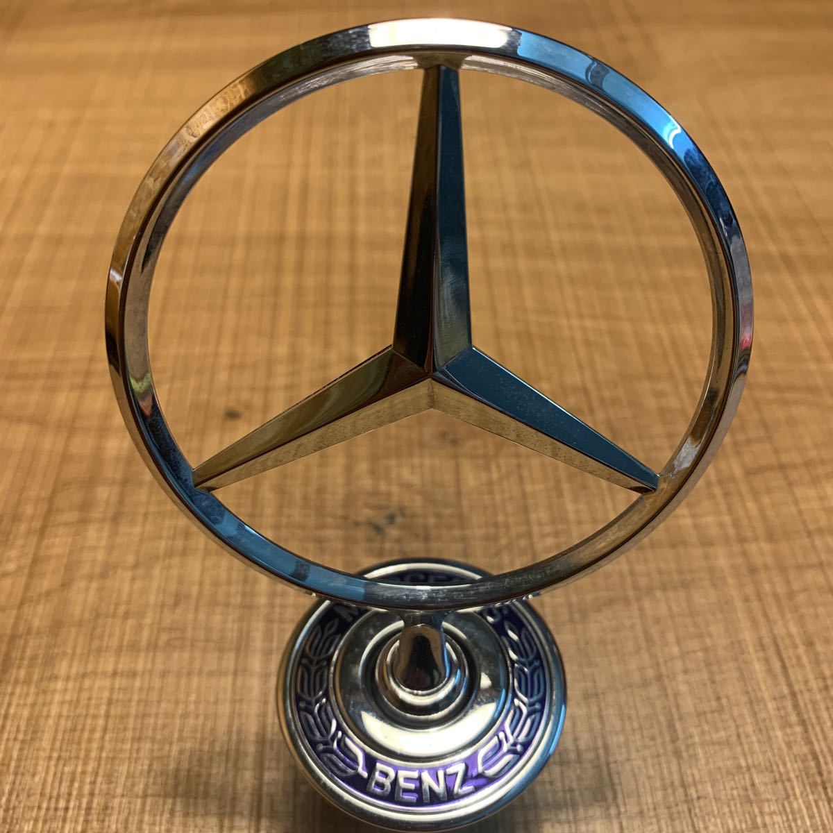 メルセデスベンツ スターマーク エンブレム ベンツ スリーポイント ボンネットマスコット スリーポインテッドスター の落札情報詳細