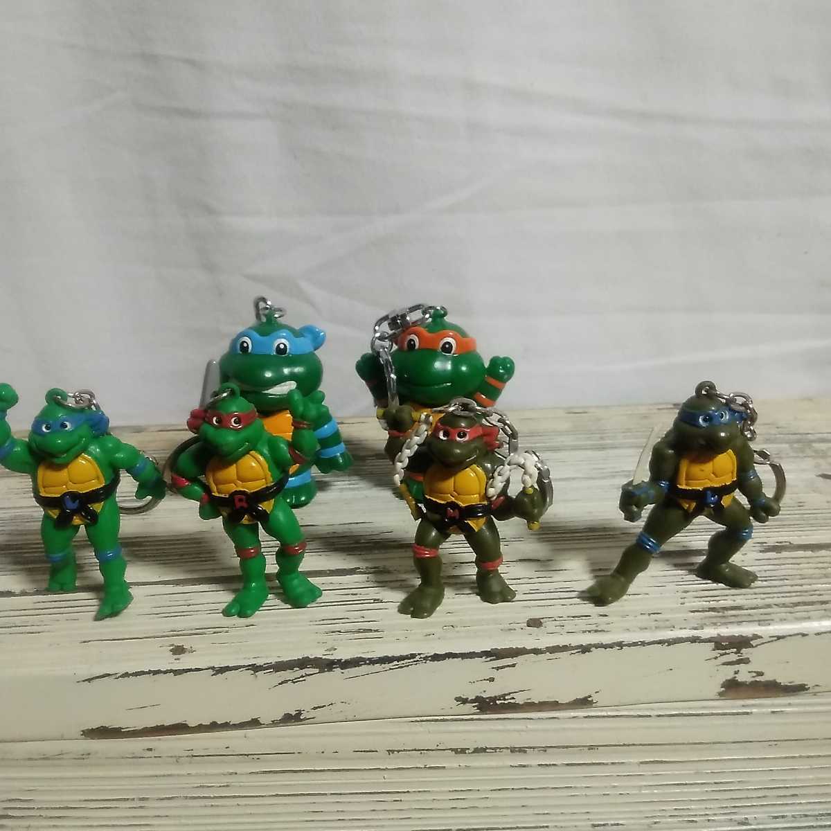 まとめ売り ミュータント タートルズ フィギュアキーホルダー 6個 アメコミ キャラクター カメ 亀 の落札情報詳細 ヤフオク落札価格情報 オークフリー スマートフォン版