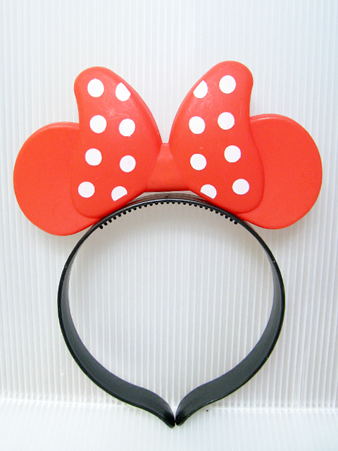 やや傷や汚れあり どなたか使ってください ミニーマウス風 光るキラキラカチューシャ 中古品 ディズニー キャラクター ミニーちゃん の落札情報詳細 ヤフオク落札価格情報 オークフリー スマートフォン版