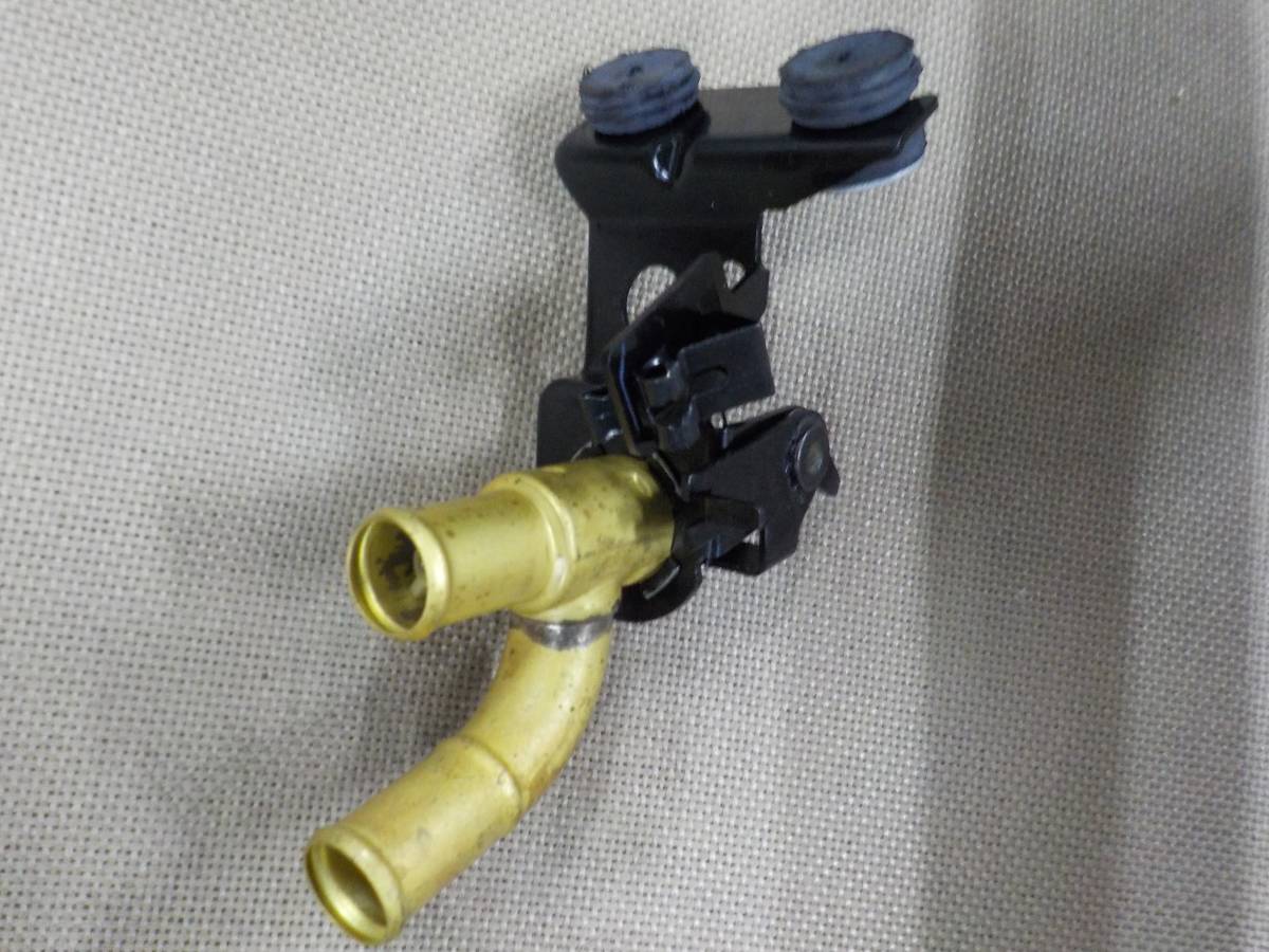 【新品】【純正新品】ランクル80ヒーターウォーターバルブASSY 1個1995.11998.1製造車両に適合FJ80,HDJ81,HZJ81