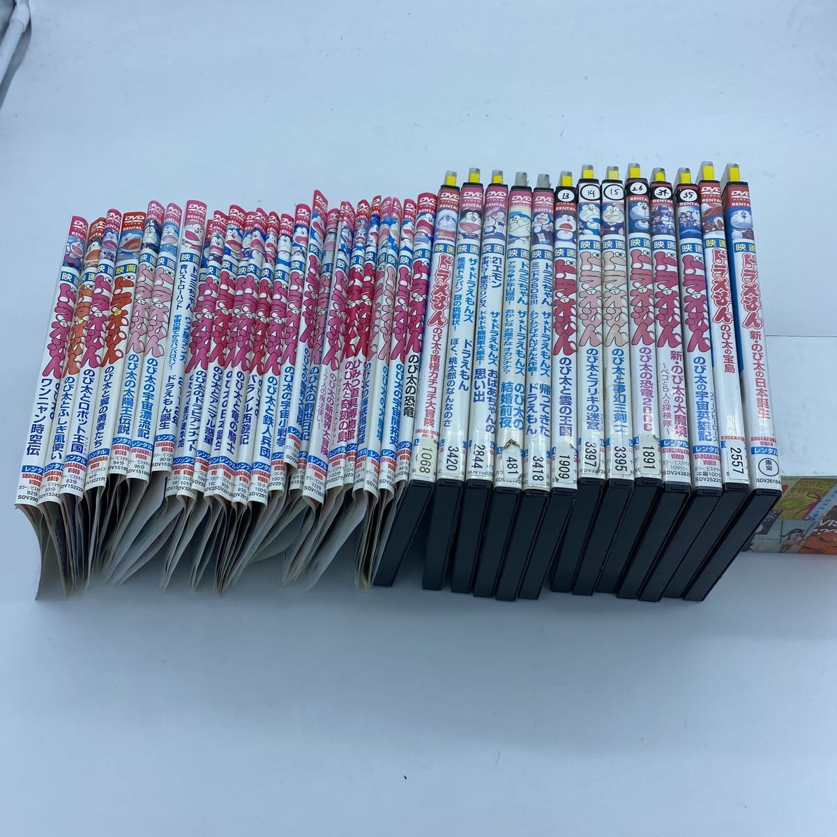 中古】○レンタル落ち○ ドラえもん 映画 劇場版 小学館ビデオ DVD 27 新しいスタイル ドラえもん映画、劇場版 DVD40巻セット アニメ