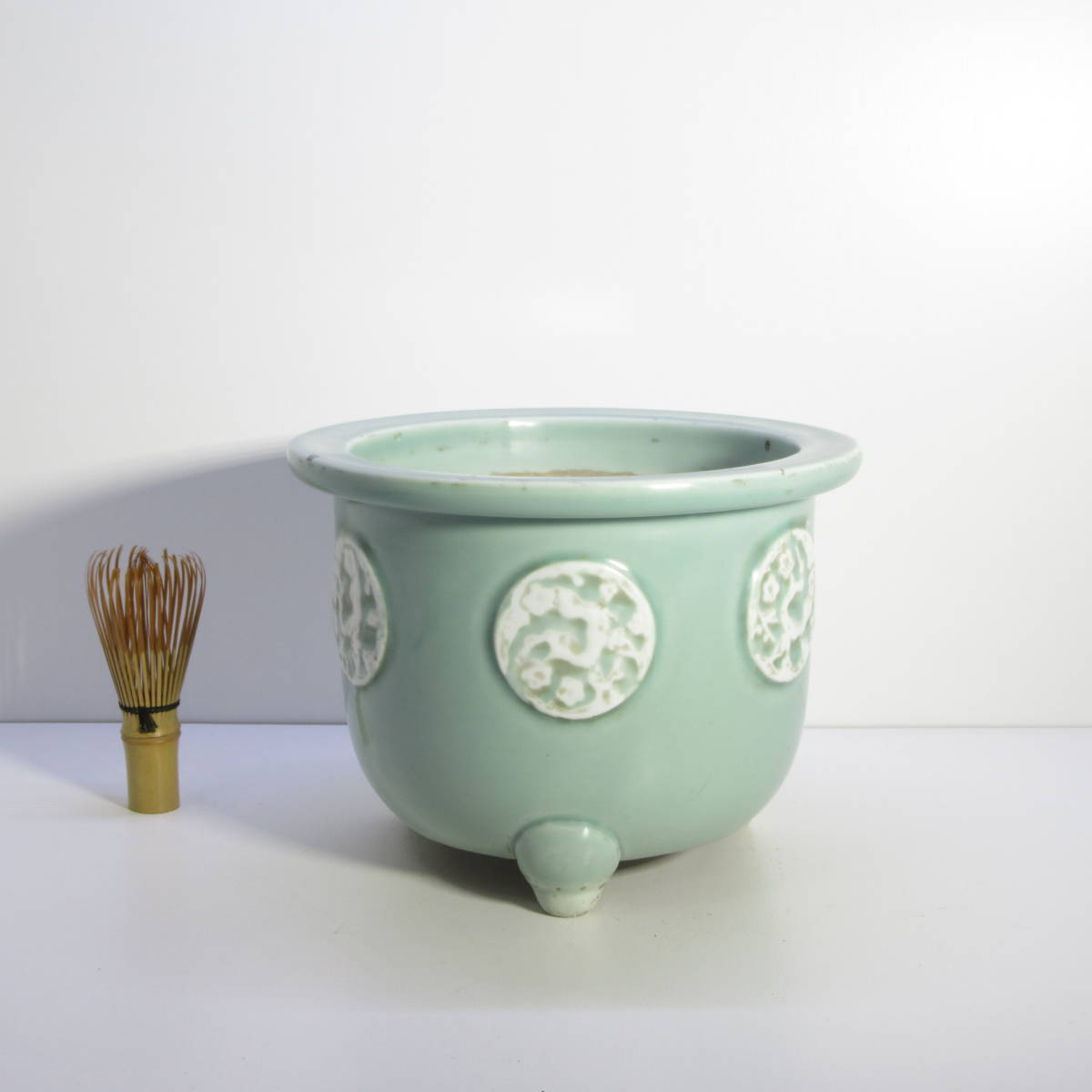 植木鉢 瀬戸焼 尾張焼 梅図 青磁