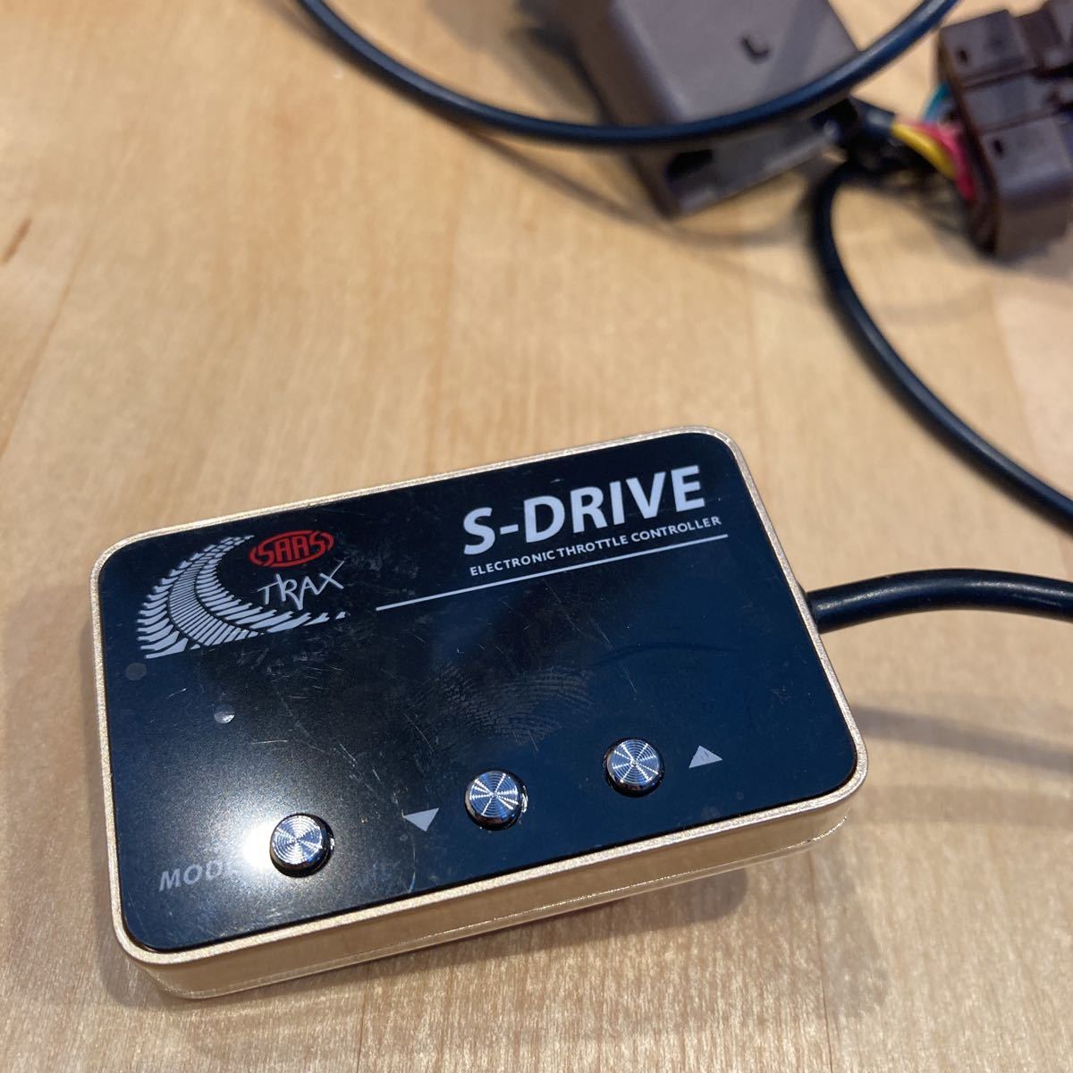 New PPT3748 プジョー シトロエン スロットルコントローラースロコン