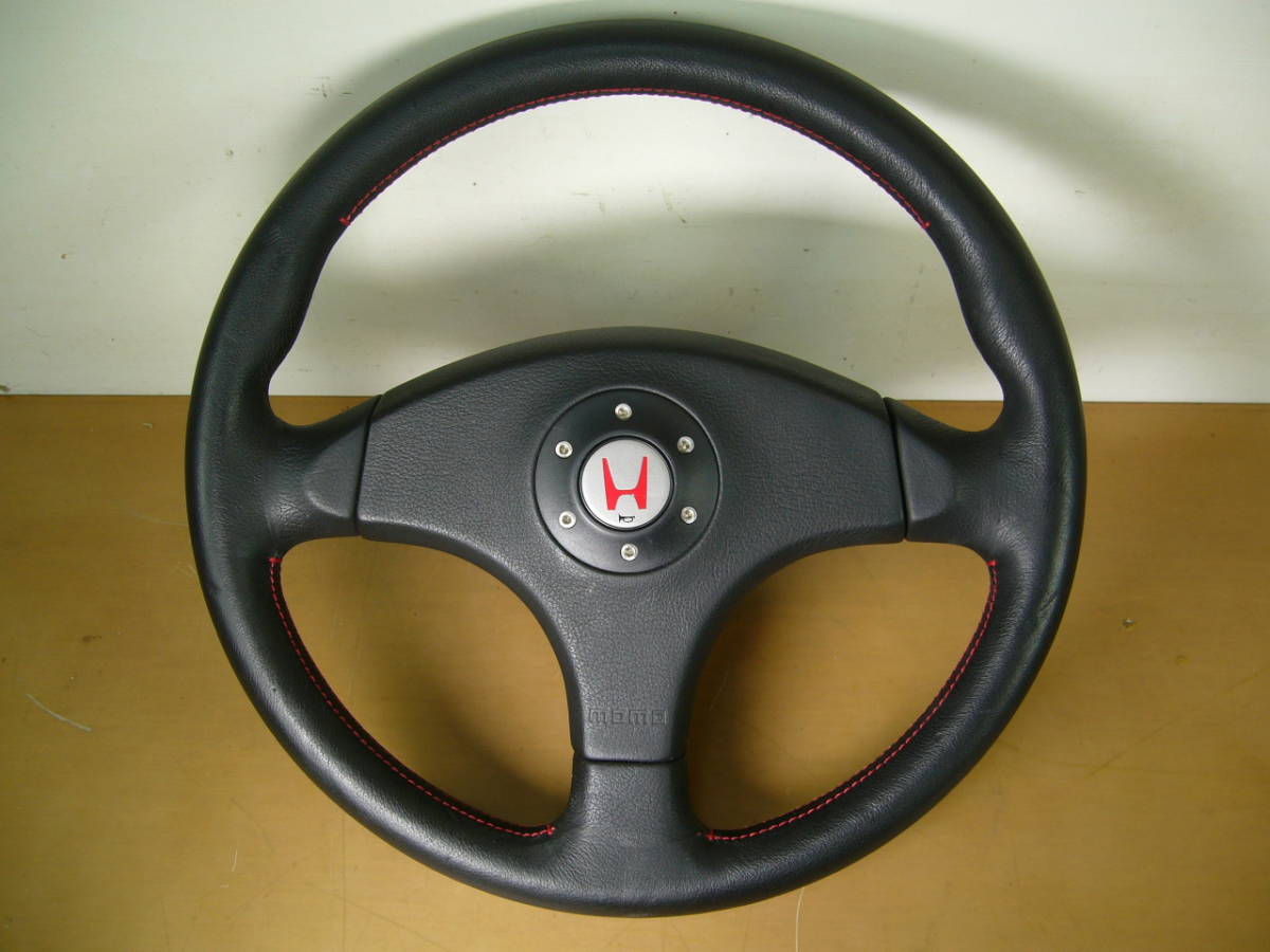 DC2 HONDAインテグラtypeR 純正MOMO社製ステアリング DC2 HONDA