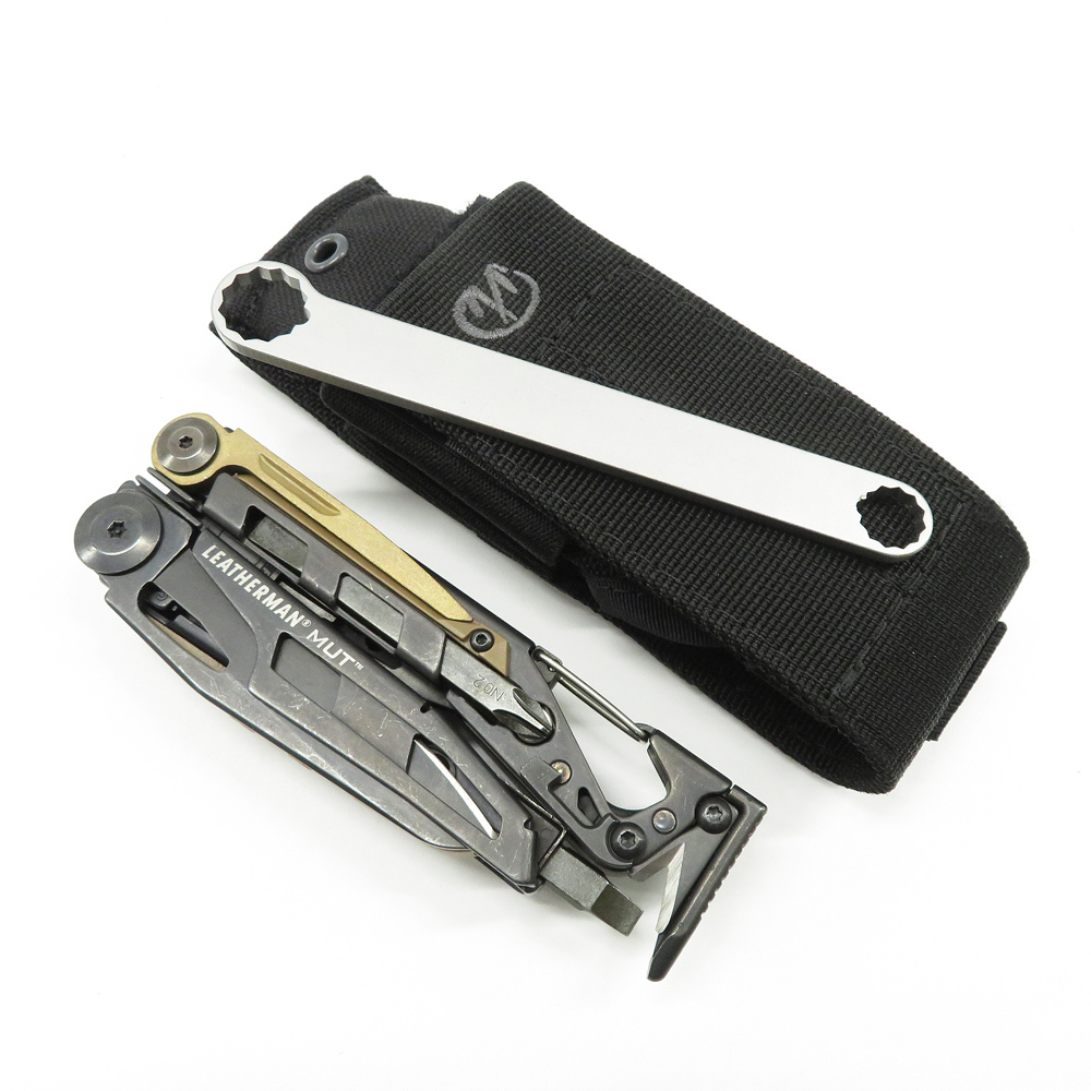 Amazon | LEATHERMAN(レザーマン) MUT ブラック ナイロン