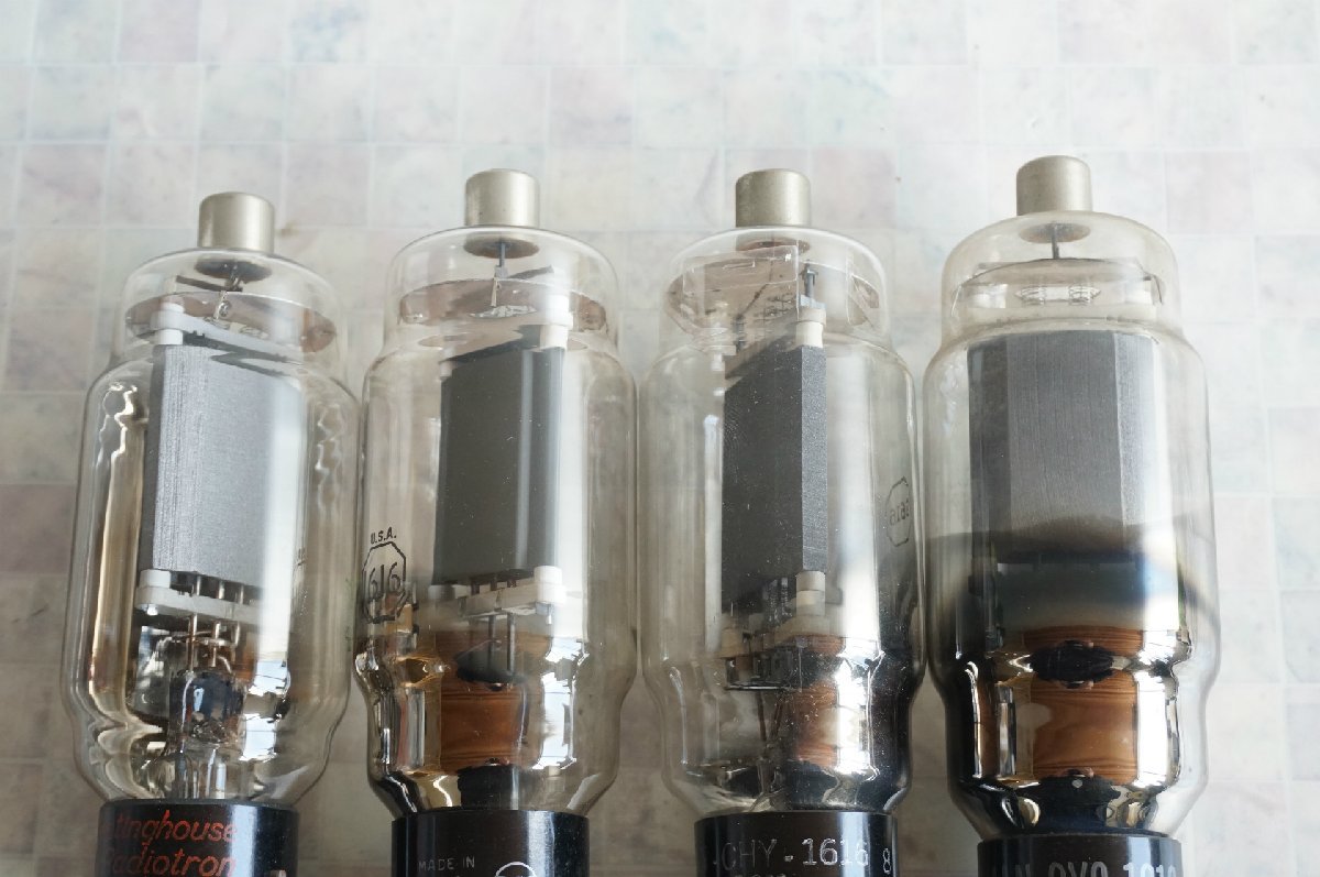 真空管　807　ウェスティングハウス製,　RCA 808, ファイル:RCA '808' Power Vacuum Tube.jpg - Wikipedia