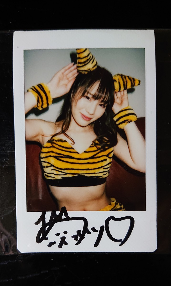 鈴村あいり　直筆サイン入りチェキ　チェキ　バニー　バニーガール　コスプレ 鈴村あいり 「直筆」サイン入りチェキ ⑧ 【 バニーガール 】 - メルカリ