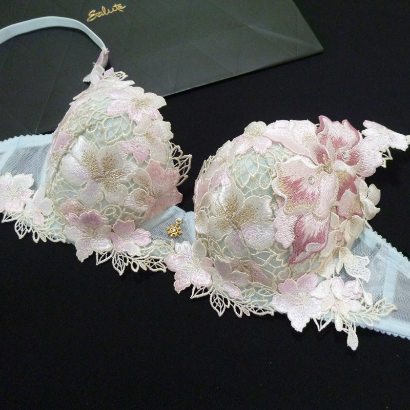 希少品 salute サルート 89g 89グループ