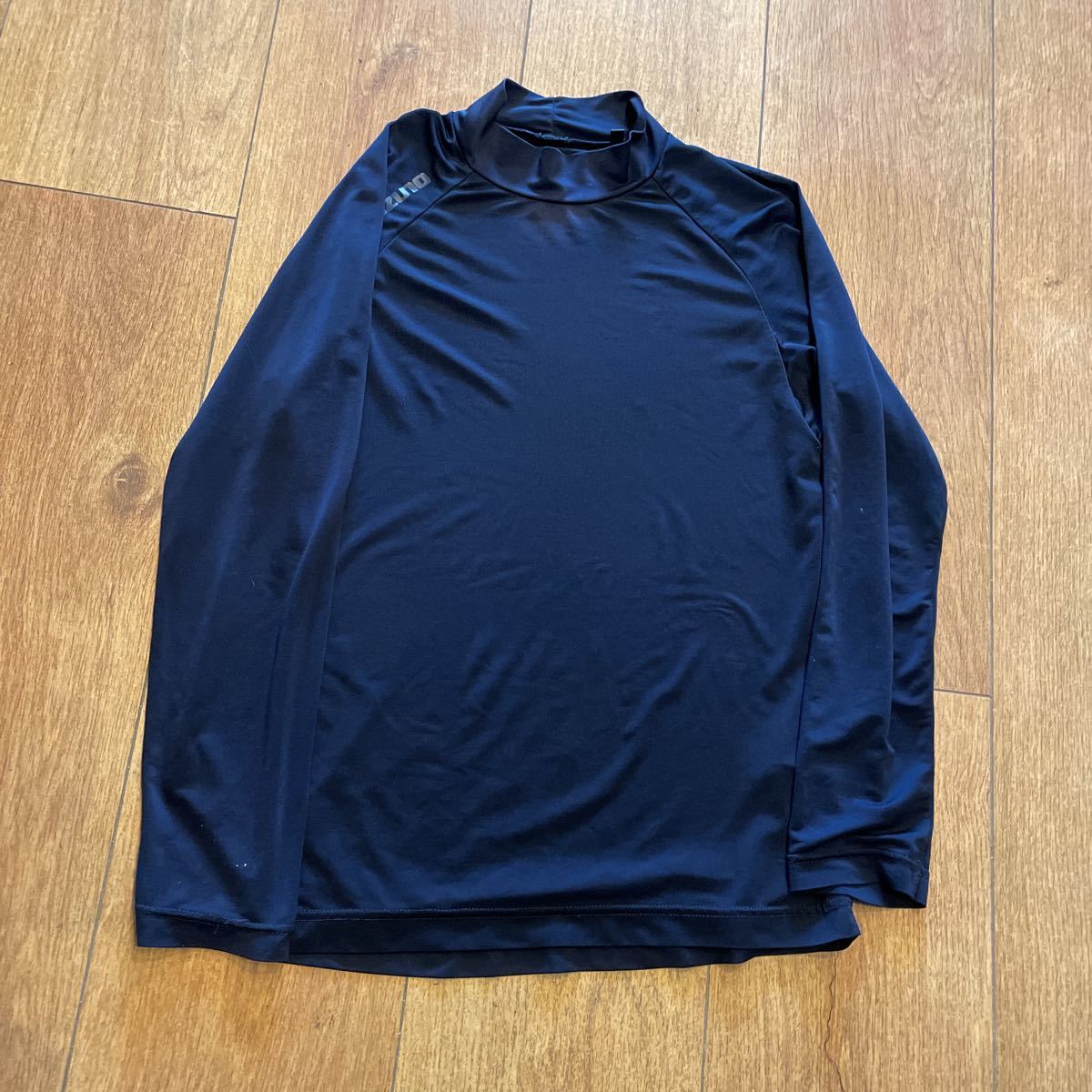【やや傷や汚れあり】MIZNO インナーシャツ SIZE 150 子供服の落札情報詳細 ヤフオク落札価格検索 オークフリー