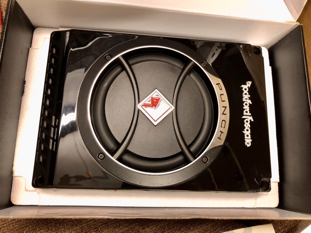 車名 NO.3873 バーグマン200 FI車 シガーソケット電源 マッド