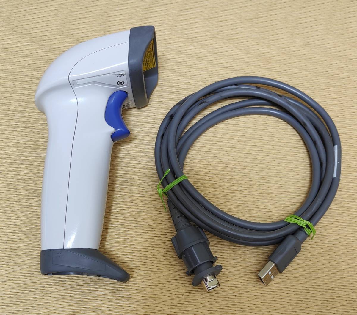 3台セット DENSO AT25Q-SM 2次元(QRコード)バーコードリーダー 3台セット DENSO AT25Q-SM 2次元(QRコード)バーコードリーダー