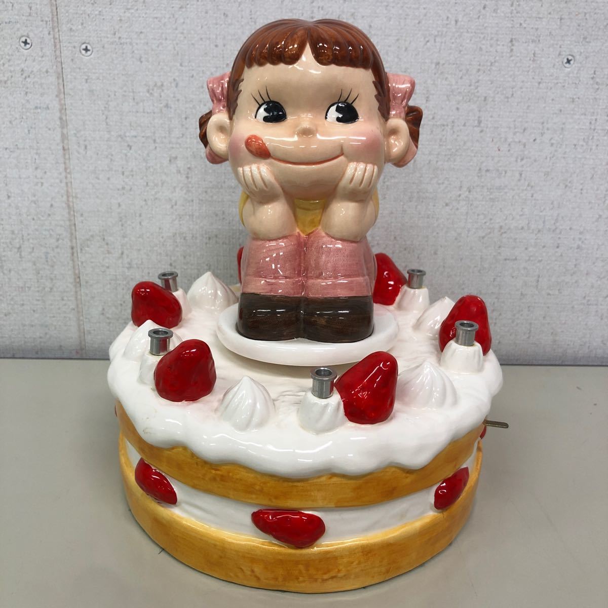 ペコちゃん オルゴール バースデーケーキ 不二家 誕生日