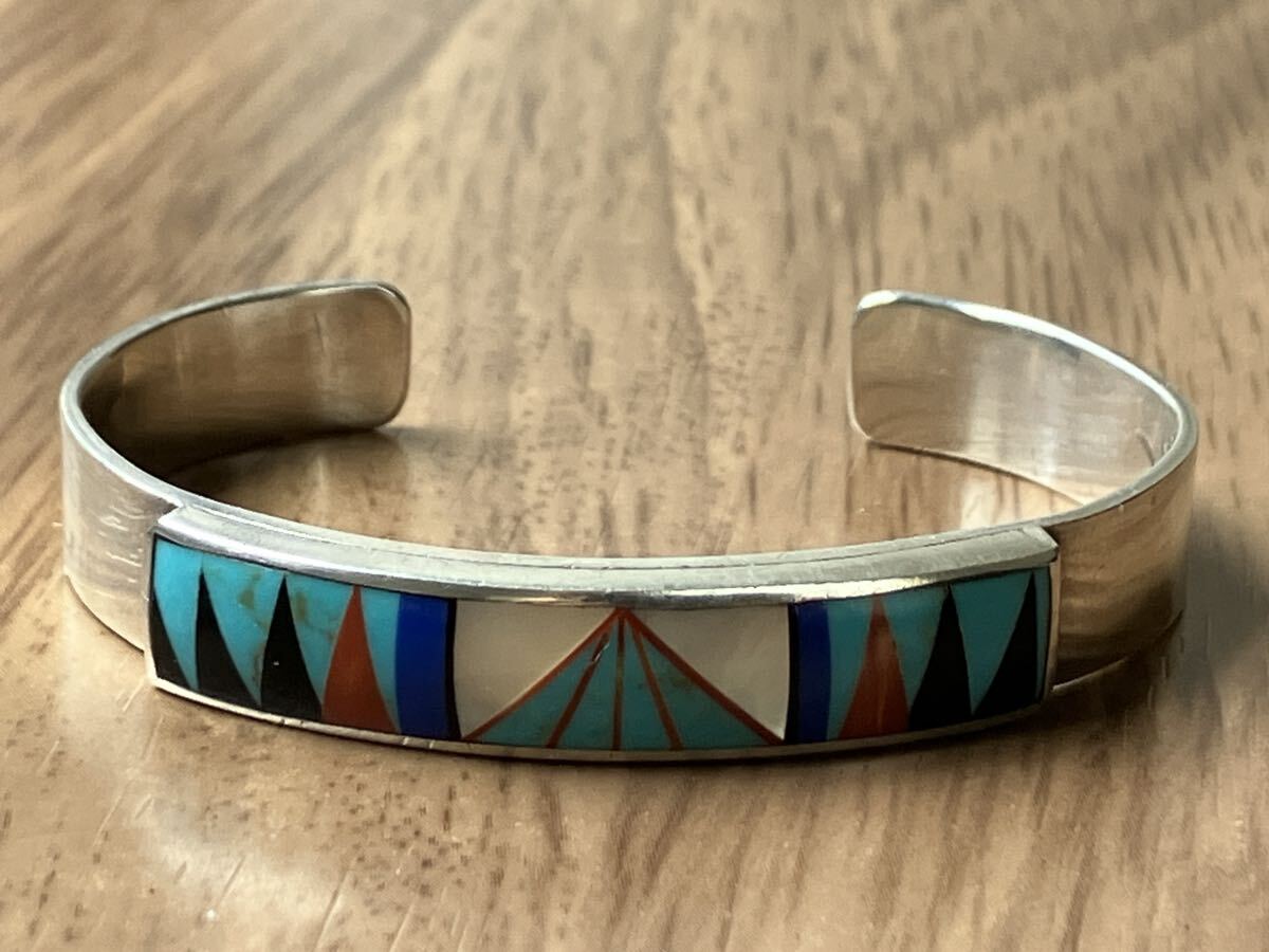 インディアンジュエリー シルバーバングル マルチカラーインレイ Navajo インディアンジュエリー シルバーバングル マルチカラーインレイ