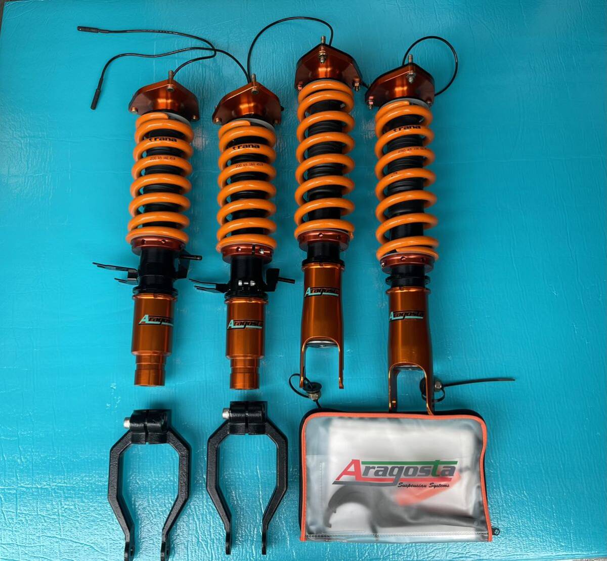 【傷や汚れあり】日産 ニッサン NISSAN R35 GTR GTR アラゴスタ Aragosta TYPESA 車高調 サスペンション